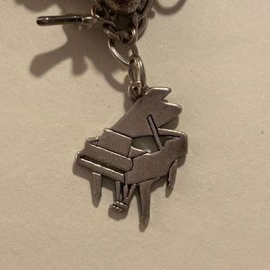 RETIRED: James Avery Piano